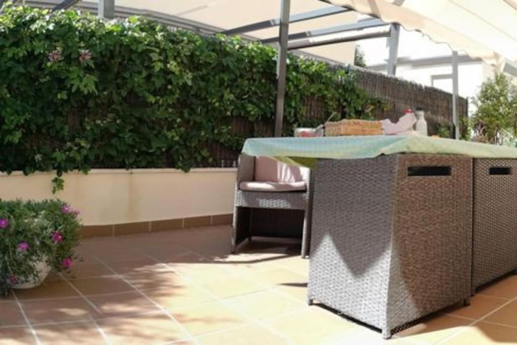 Residence Avec Piscine Face A La Mer, 1Ere Ligne 兰卡 外观 照片